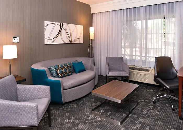 Courtyard By Marriott San Luis Obispo