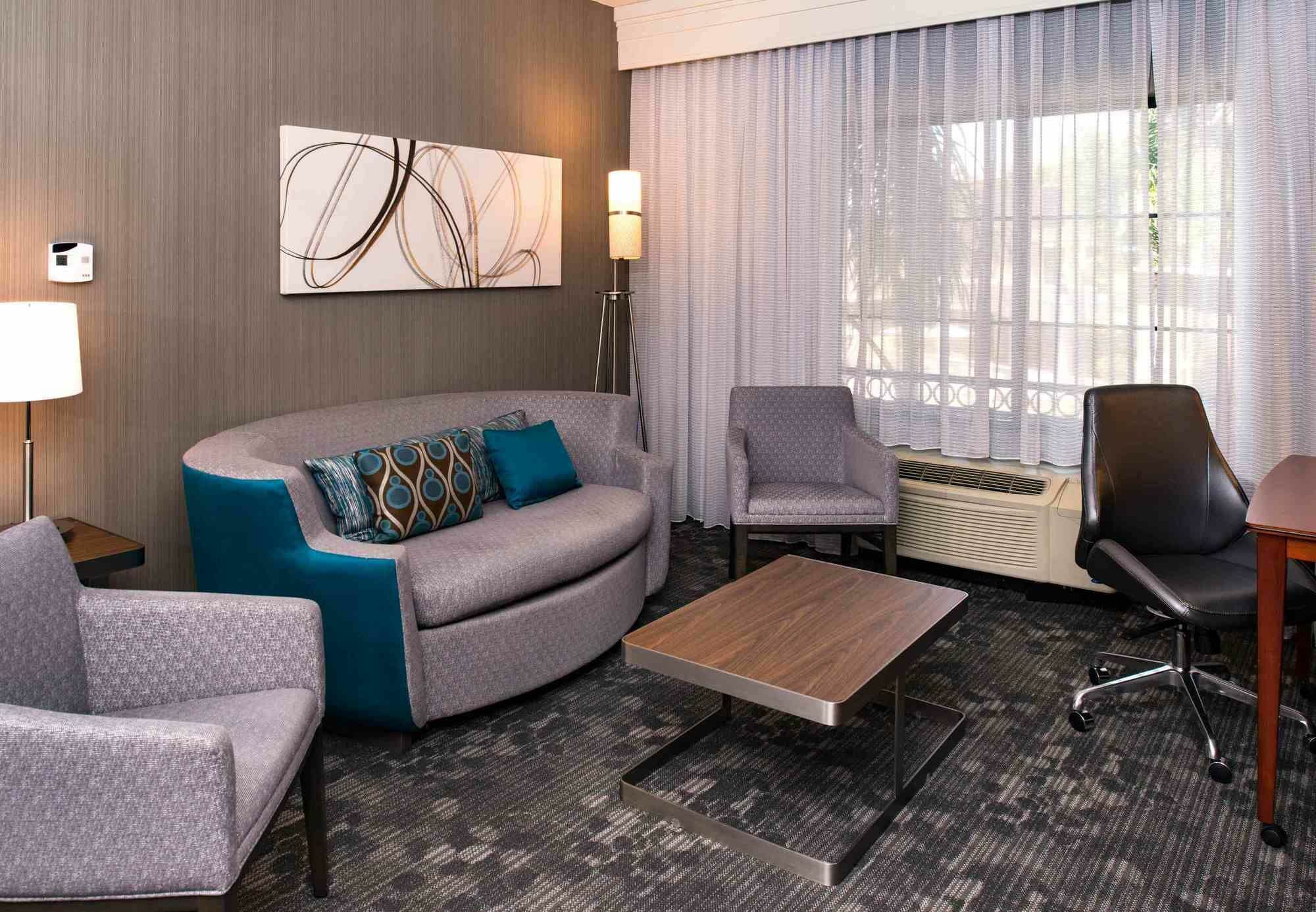 Courtyard By Marriott San Luis Obispo